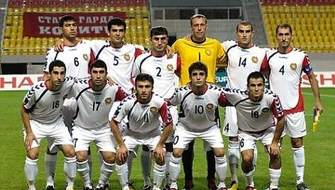 Armėnijos futbolo rinktinė