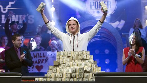 Piusas Heinzas tapo pirmuoju vokiečiu, laimėjusiu WSOP