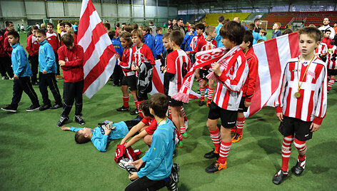 Tarptautinis vaikų futbolo turnyras S.Ramelio taurei laimėti Vilniuje.