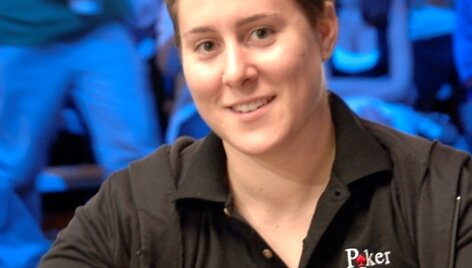 Vanessa Selbst 