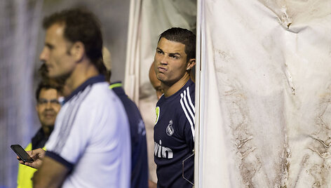 Nepatenkintas Cristiano Ronaldo