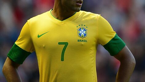 Lucasas Moura įsitikinęs: esu pana&scaron;us į Lionelį Messi 