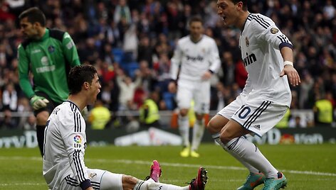 Ispanijoje &ndash; Cristiano Ronaldo &scaron;ou ir triu&scaron;kinanti &bdquo;Real&ldquo; pergalė