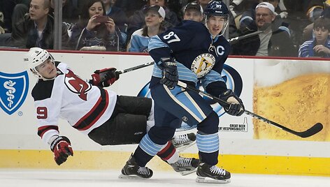 Be traumuoto Dainiaus Zubraus &bdquo;Devils&ldquo; &scaron;ventė penktąją pergalę i&scaron; eilės NHL