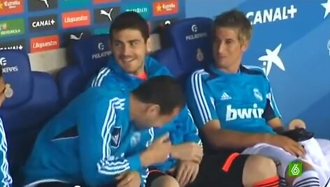 Fabio Coentrao nesuprato, jog turi žaisti