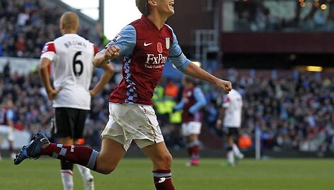 Anglijos &bdquo;Premier&ldquo; lyga: &bdquo;Aston Villa&ldquo; 2:2 &bdquo;Man United&ldquo; 