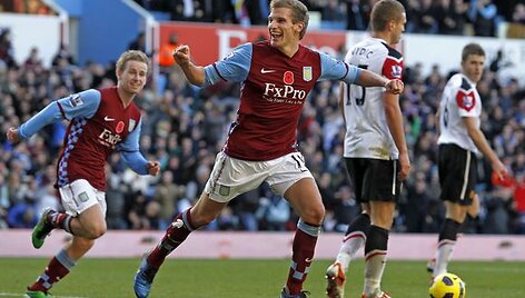 Anglijos &bdquo;Premier&ldquo; lyga: &bdquo;Aston Villa&ldquo; 2:2 &bdquo;Man United&ldquo; 