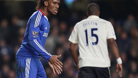 &bdquo;Chelsea&ldquo; žaidimas buksuoja, &bdquo;Arsenal&ldquo; kyla į pirmąją vietą