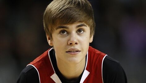 Paauglių dievaičiui Justinui Bieberiui NBA &bdquo;Visų žvaigždių&ldquo; savaitgalyje atiteko naudingiausio žaidėjo prizas 