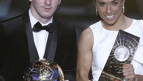 Lionelis Messi ir Marta &ndash; geriausi 2010 metų pasaulio futbolininkai
