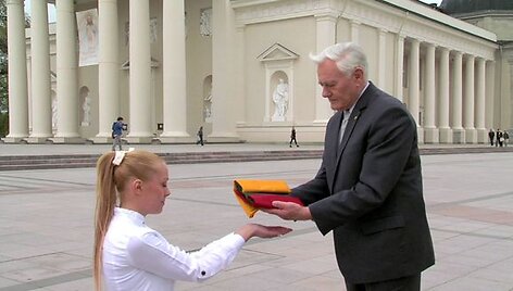 Valdas Adamkus