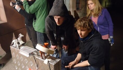 Projekto rengėjai kvieiča mokytis i&scaron; kino.