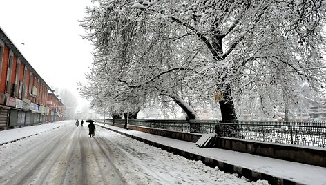 Gyventojai ne itin patenkinti žiemišku oru