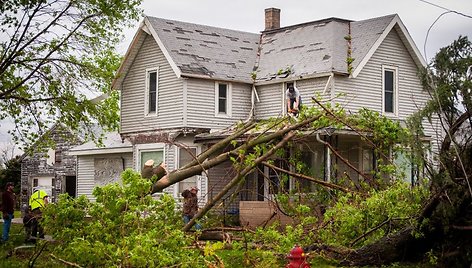 Tornadai pridarė daug žalos