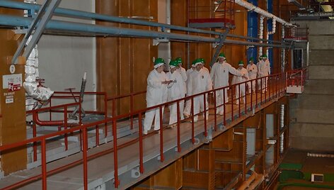 Ma&scaron;inų salėje i&scaron;siraitę 190 km įvairių vamzdynų