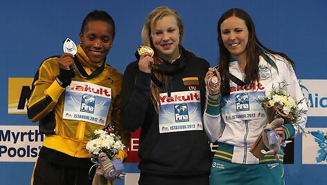 Rūta Meilutytė i&scaron;kovojo aukso medalį.