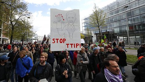 Protestas prie&scaron; Baracką Obamą