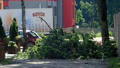 Durskininkus nuniokojo škvalas