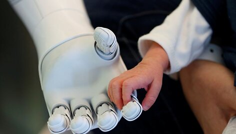 Robotas pradėjo dirbti ligoninėje
