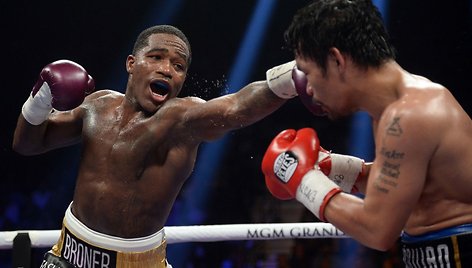 Adrienas Broneris prieš Manny Pacquiao