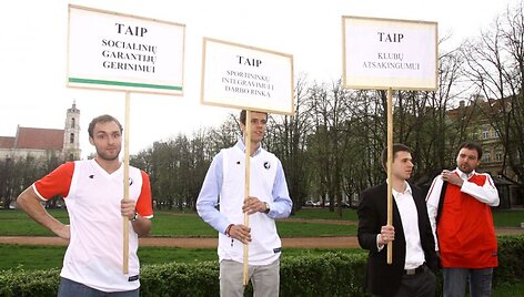 Lietuvos krep&scaron;inio profesinė sąjunga (LKPS) &bdquo;Solidarumas&ldquo; surengtas K.Marčiulionio palaikymo piketas