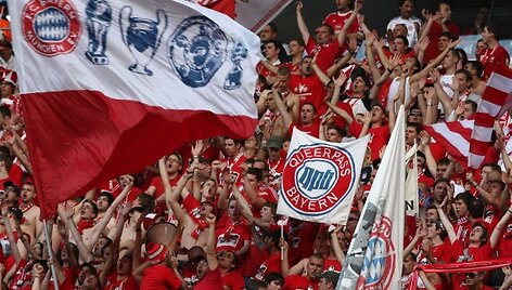 Miuncheno &bdquo;Bayern&ldquo; futbolo sirgaliai