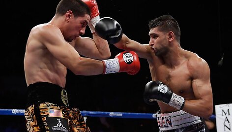 Danny Garcia (kairėje) ir Amiras Kahnas