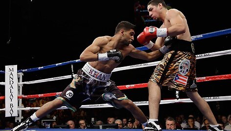 Danny Garcia (de&scaron;inėje) ir Amiras Kahnas