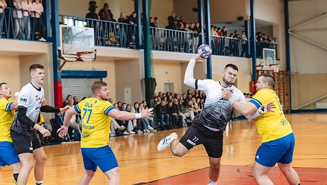 Varėnos &bdquo;Ūla&ldquo; &ndash; Alytaus &bdquo;Varsa-Stronglasas&ldquo;
