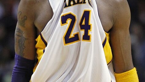 D.Wade'as ir L.Jamesas vedė &bdquo;Heat&ldquo; į pergalę prie&scaron; &bdquo;Lakers&ldquo; su Kobe Bryantu