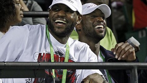 LeBronas Jamesas ir Dwyane'as Wade'as apsilankė teniso varžybose