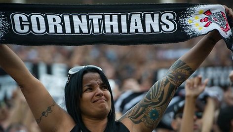 Švenčiantys „Corinthians“ sirgaliai