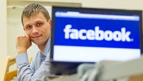 A.&Scaron;uminas: &bdquo;Politikai rinkėjus per socialines medijas kol kas medžioja chaoti&scaron;kai.&ldquo;