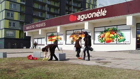&bdquo;Aguonėlė&ldquo; personalas tvarkosi