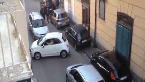 Fiasko už vairo sukėlė įspūdingą kam&scaron;tį Neapolyje