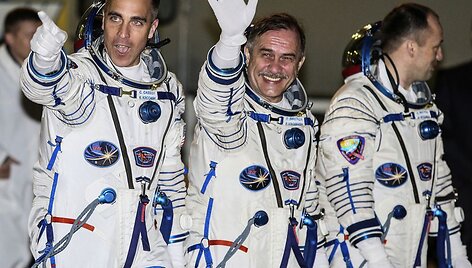 &bdquo;Sojuz&ldquo; įgula: Chrisas Cassidy, Pavelas Vinogradovas ir Aleksandras Misurkinas
