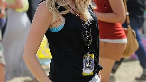 Ashley Benson