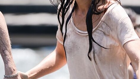Katie Holmes filmavimo aik&scaron;telėje