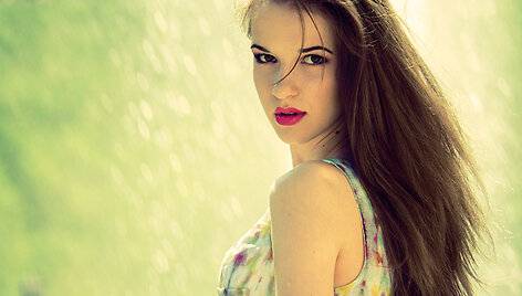 Elore 