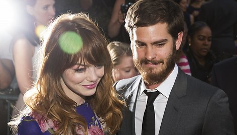 Emma Stone ir Andrew Garfieldas