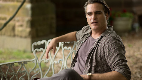 Joaquinas Phoenix filme „Neracionalus žmogus“