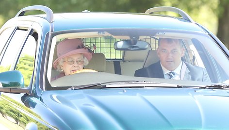 Aukcione parduodamas karalienės Elžbietos II „Jaguar“: komplektacija ir kitos smulkmenos