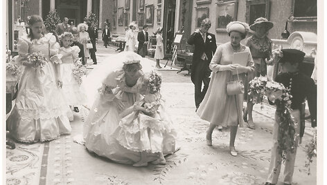 Princesė Diana ir karalienė Elizabeth II Bakingamo rūmuose (1981 m.)