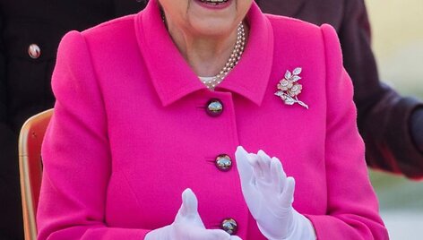 Karalienė Elizabeth II (2016 m.)