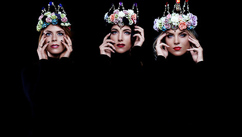 &bdquo;Queens of Roses&ldquo;