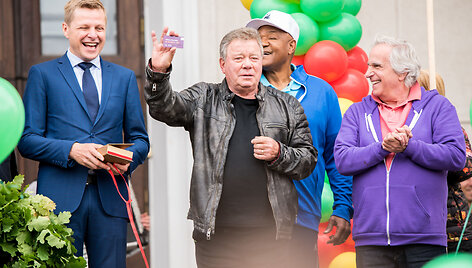 Holivudo aktorius Williamas Shatneris ir Remigijus &Scaron;ima&scaron;ius