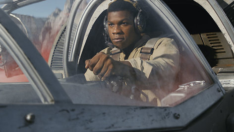 Johnas Boyega filme „Žvaigždžių karai: paskutiniai džedajai“