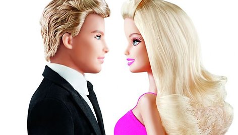 2011 Barbie ir Ken 2