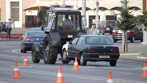 Minske vairuotojai protestavo prie&scaron; degalų brangimą