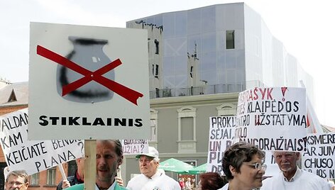 Mitinge prie&scaron; naujas statybas Laisvės alėjoje dalyvavo kelios de&scaron;imtys žmonių.